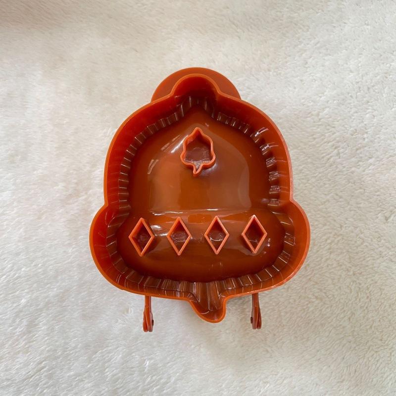 Zestaw [9] mini foremek do ciast na świąteczne wypieki