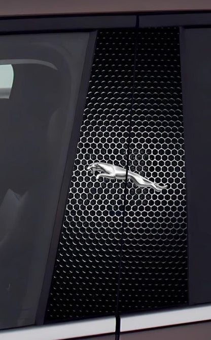 Ochronne listwy na ramę drzwi