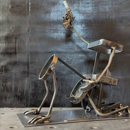 Uchwyt w kształcie czaszki na butelki z napojami gazowanymi i alkoholowymi