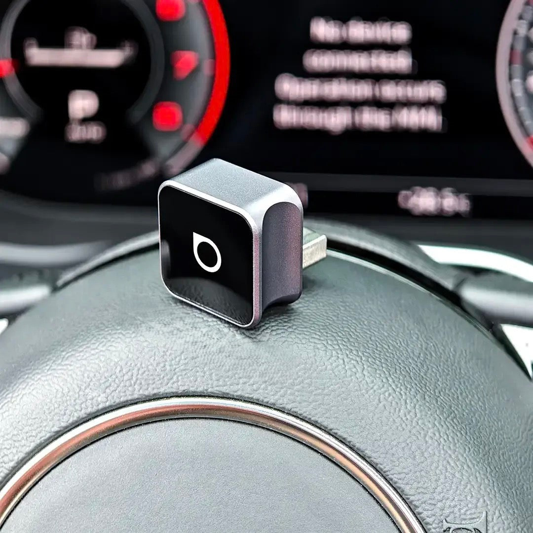 Ultra Cube – bezprzewodowy adapter do CarPlay i Android Auto